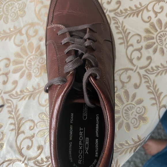 In brand new rock port shoes never worn - Picture 4 of 5